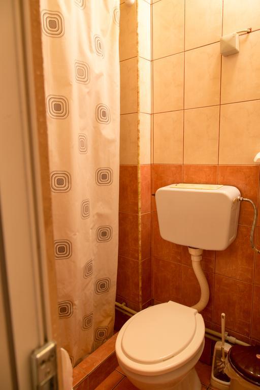 The Comfy Hostel Скопие Екстериор снимка