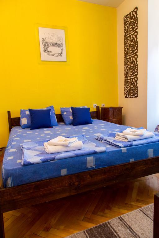 The Comfy Hostel Скопие Екстериор снимка
