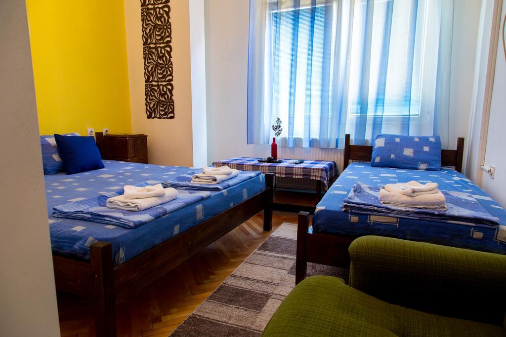 The Comfy Hostel Скопие Екстериор снимка